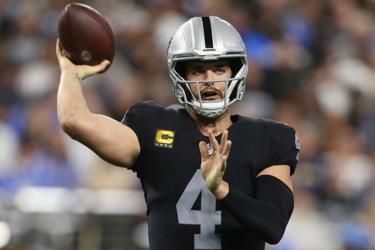 NFL-Raiders-Derek-Carr-betmgm