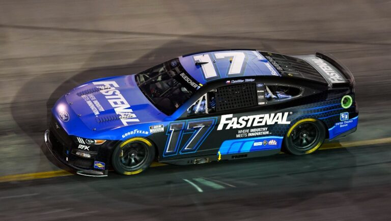 AutoTrader EchoPark Automotive 500