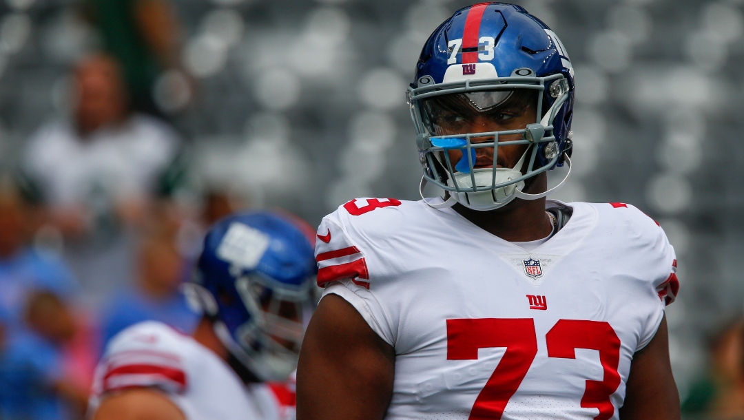 New York Giants offensive lineman Evan Neal (73) practices