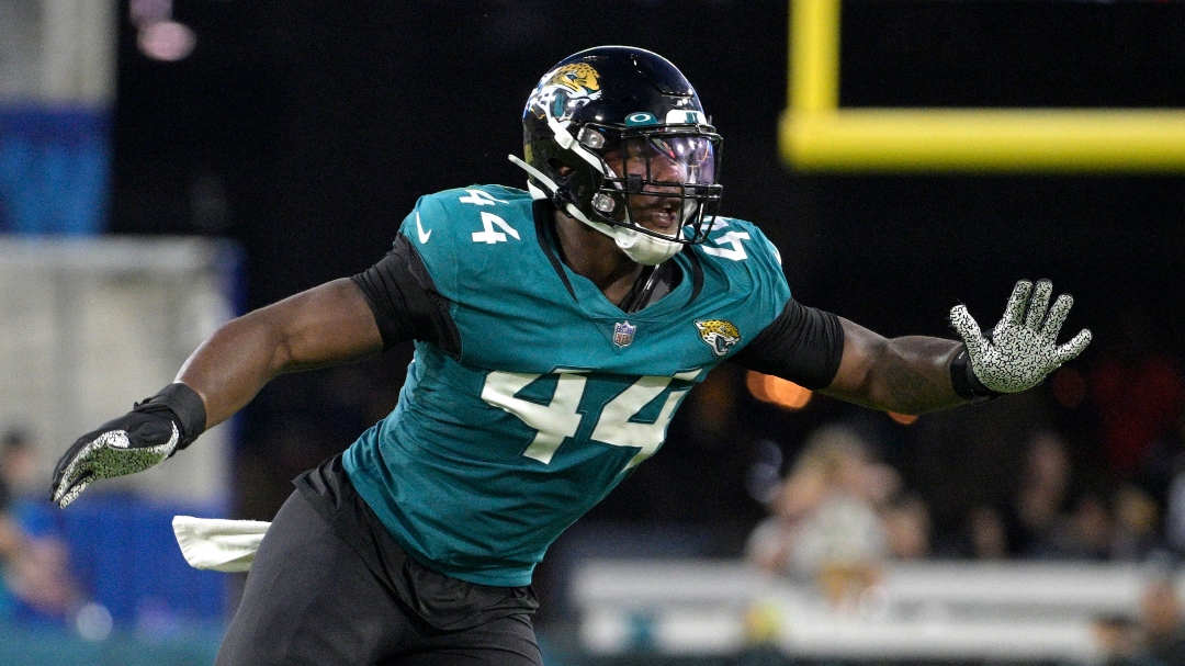 Jacksonville Jaguars linebacker Travon Walker (44) follows a play