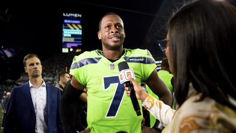 Geno Smith earned an impressive win on Monday Night Football.