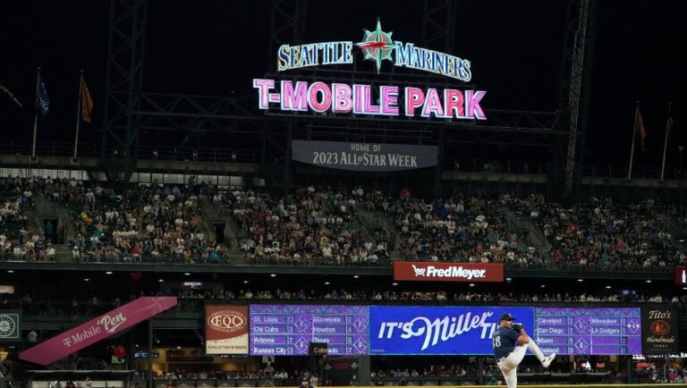 Seattle Mariners starting pitcher Robbie Ray winds up for a pitch against the Washington Nationals at T-Mobile Park during a baseball game, Tuesday, Aug. 23, 2022 in Seattle.