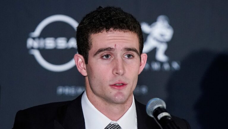 Heisman trophy finalist, Georgia quarterback Stetson Bennett speaks during an NCAA college football news conference before attending the award ceremony, Saturday, Dec. 10, 2022, in New York. (AP Photo/Eduardo Munoz Alvarez)