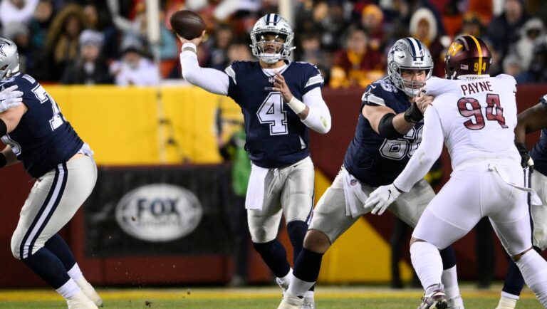 Dallas Cowboys quarterback Dak Prescott (4) throws