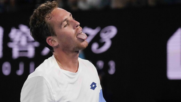 The Australian Open was put on pause on Day 2 of the 2023 tournament because of extreme weather.