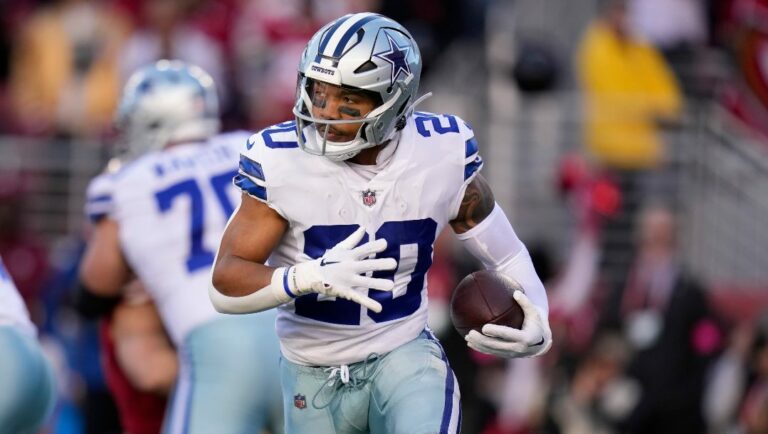 Dallas Cowboys running back Tony Pollard (20) during an NFL divisional round playoff football game against the San Francisco 49ers in Santa Clara, Calif., Sunday, Jan. 22, 2023.