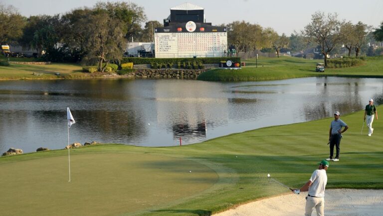 Play during the second round of the Arnold Palmer Invitational golf tournament in Orlando, Fla., Friday, March 17, 2017.