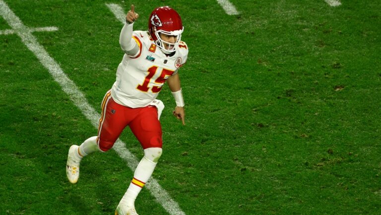 Kansas City Chiefs quarterback Patrick Mahomes (15) reacts