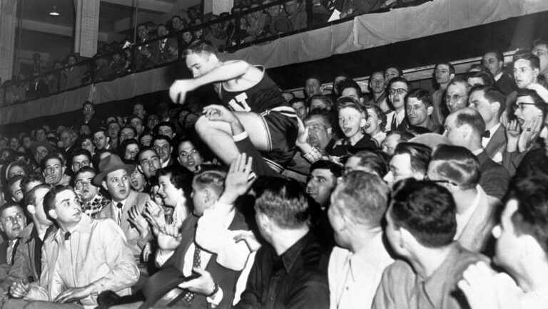 How Many Teams Did the NCAA Tournament Originally Feature?