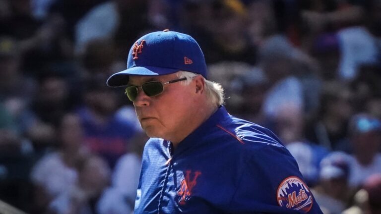 New York Mets manager Buck Showalter during baseball game against San Diego Padres, Wednesday, April 12, 2023, in New York. (AP Photo/Bebeto Matthews)