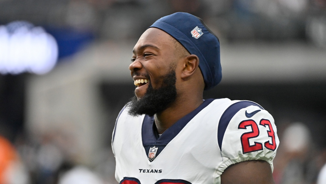 Houston Texans safety Eric Murray warms up before an NFL football game against the Las Vegas Raiders, Sunday, Oct. 23, 2022, in Las Vegas. (AP Photo/David Becker)