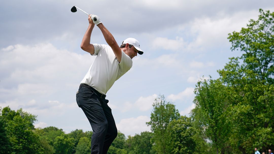Scottie Scheffler tees off on the fifth hole during the final round of the Memorial golf tournament, Sunday, June 6, 2021, in Dublin, Ohio.