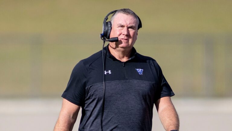 Georgia State head coach Shawn Elliott looks to the sky during the first half of the Camellia Bowl NCAA college football game against Ball State, Saturday, Dec. 25, 2021, in Montgomery, Ala. (AP Photo/Vasha Hunt)