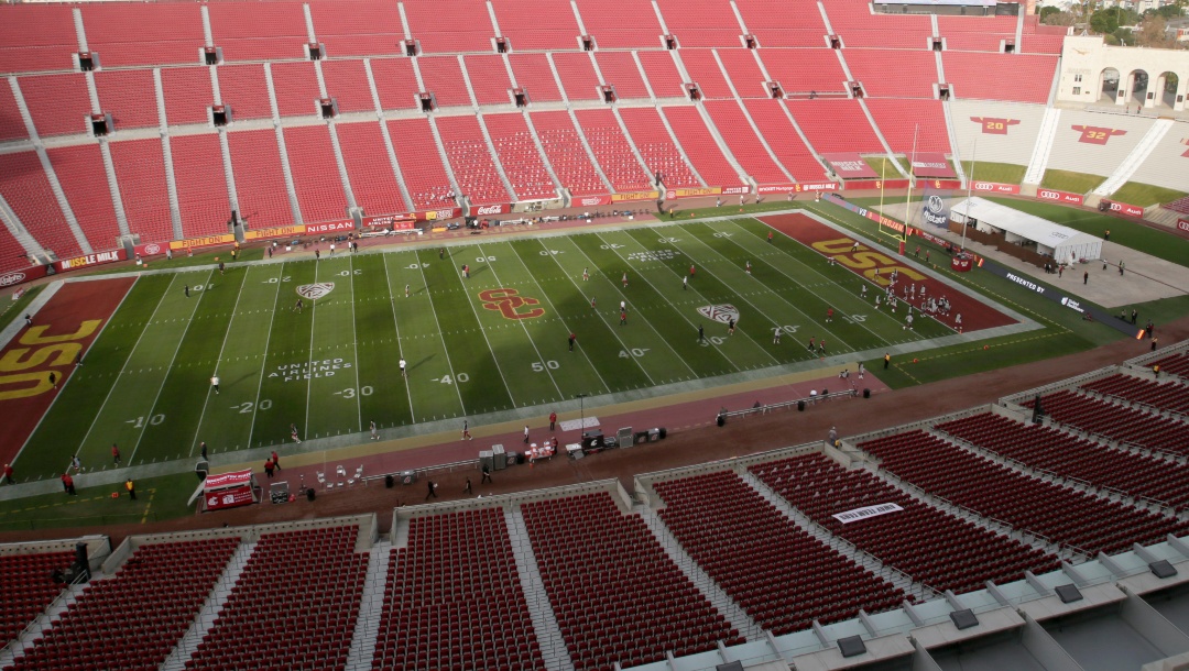 Overall view of the Los Angeles Coliseum before an NCAA college football game between Southern California and Washington State in Los Angeles, Sunday, Dec. 6, 2020. (AP Photo/Alex Gallardo)
