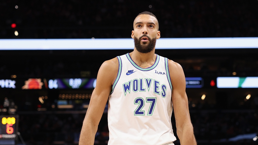 PHOENIX, ARIZONA - NOVEMBER 15: Rudy Gobert #27 of the Minnesota Timberwolves during the NBA game at Footprint Center on November 15, 2023 in Phoenix, Arizona. The Suns defeated the Timberwolves 133-115. NOTE TO USER: User expressly acknowledges and agrees that, by downloading and or using this photograph, User is consenting to the terms and conditions of the Getty Images License Agreement. (Photo by Christian Petersen/Getty Images)