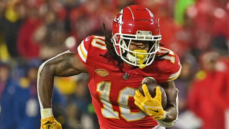 Kansas City Chiefs running back Isiah Pacheco (10) runs down field with the ball during an NFL football game against the Philadelphia Eagles Monday, Nov. 20, 2023, in Kansas City, Mo. (AP Photo/Peter Aiken)