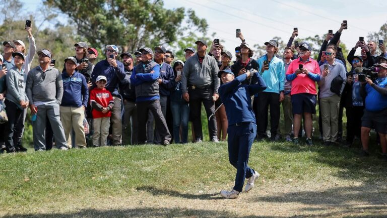 Jordan Spieth watches his shot from the rough on the sixth hole during the final round of the Valspar Championship golf tournament Sunday, March 19, 2023, at Innisbrook in Palm Harbor, Fla.