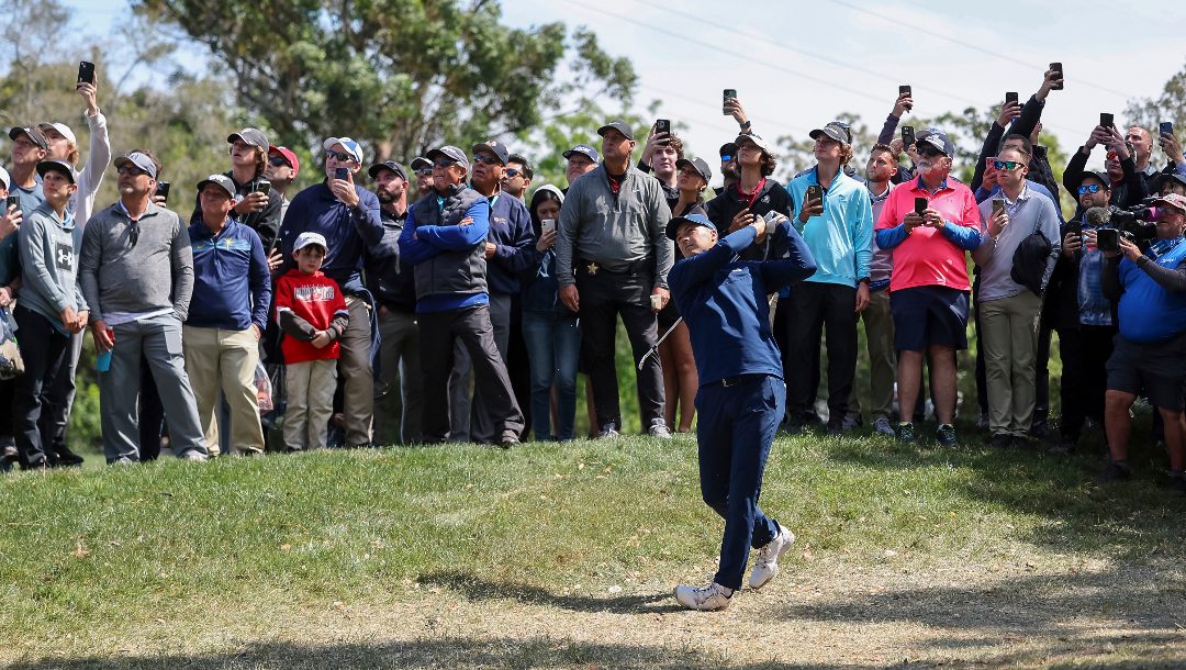 Jordan Spieth watches his shot from the rough on the sixth hole during the final round of the Valspar Championship golf tournament Sunday, March 19, 2023, at Innisbrook in Palm Harbor, Fla.