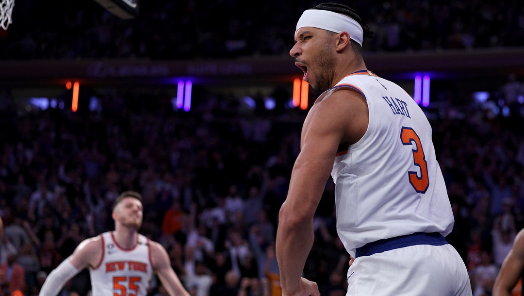 Josh Hart #3 and Isaiah Hartenstein #55 of the New York Knicks celebrate after Hart drew the foul in the fourth quarter against the Cleveland Cavaliers during Game Four of the Eastern Conference First Round Playoffs at Madison Square Garden on April 23, 2023 in New York City. The New York Knicks defeated the Cleveland Cavaliers 102-93.