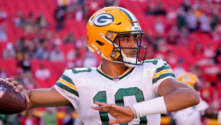 Green Bay Packers quarterback Jordan Love warms up before the start of an NFL football game between the Kansas City Chiefs and the Green Bay Packers Sunday, Nov. 7, 2021, in Kansas City, Mo. (AP Photo/Ed Zurga)