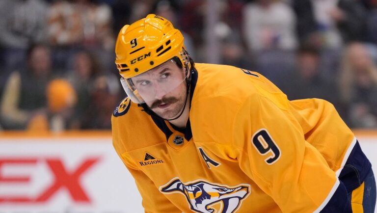 Nashville Predators left wing Filip Forsberg (9) plays during the second period of an NHL hockey game against the Edmonton Oilers, Thursday, Oct. 31, 2024, in Nashville, Tenn. (AP Photo/George Walker IV)