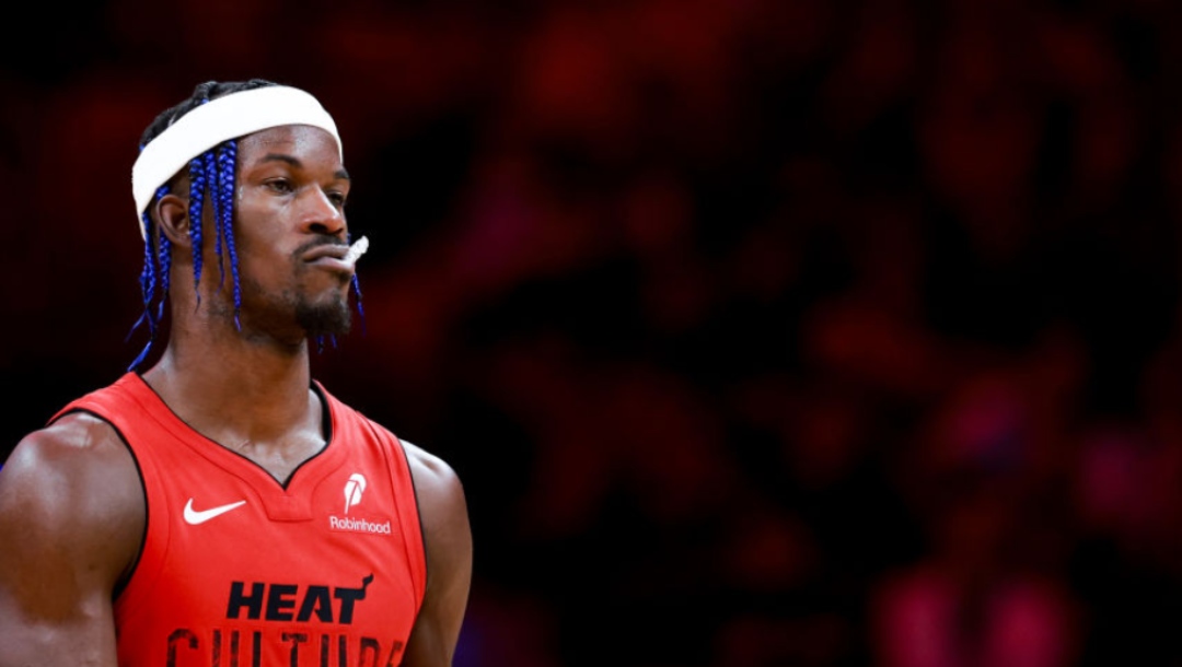 MIAMI, FLORIDA - DECEMBER 07: Jimmy Butler #22 of the Miami Heat looks on against the Phoenix Suns during the second half at Kaseya Center on December 07, 2024 in Miami, Florida. NOTE TO USER: User expressly acknowledges and agrees that, by downloading and or using this Photograph, user is consenting to the terms and conditions of the Getty Images License Agreement.