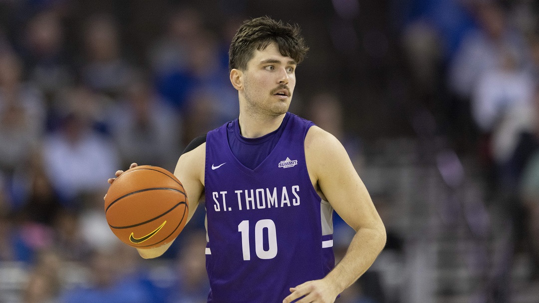 St. Thomas' Riley Miller (10) plays against Creighton during the second half of an NCAA college basketball game on Monday, Nov. 7, 2022, in Omaha, Neb. Creighton defeated St. Thomas 72-60.