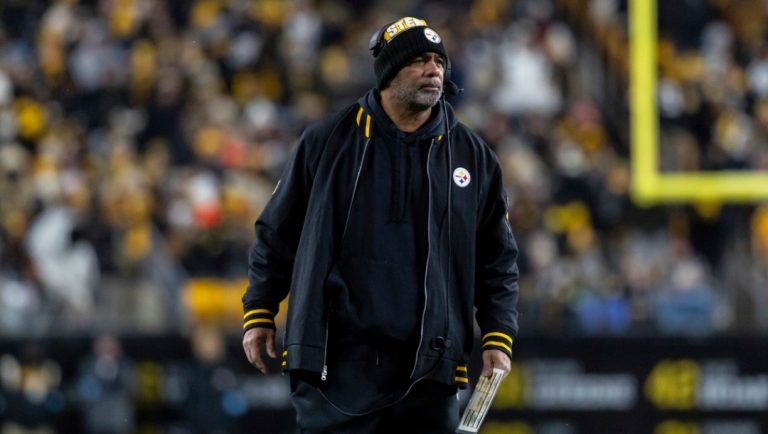Pittsburgh Steelers defensive coordinator Teryl Austin looks on during an NFL football game, Saturday, Jan. 4, 2025, in Pittsburgh.