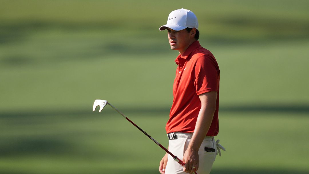 Nicolas Echavarria, of Colombia, watches his putt on the sixth hole during the first round at the Masters golf tournament, Thursday, April 10, 2025, in Augusta, Ga.