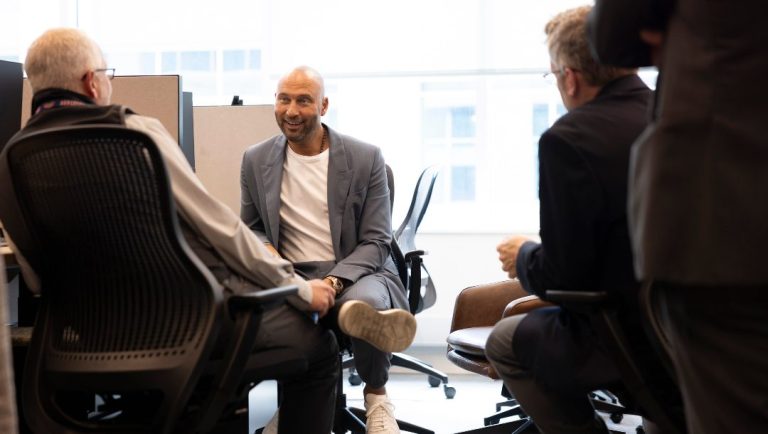 4 Legendary Derek Jeter Playoff Moments Described by The Captain Himself