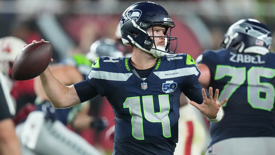 Seattle Seahawks quarterback Sam Darnold (14) throws during the second half of an NFL football game against the Arizona Cardinals Thursday, Sept. 25, 2025, in Glendale, Ariz.