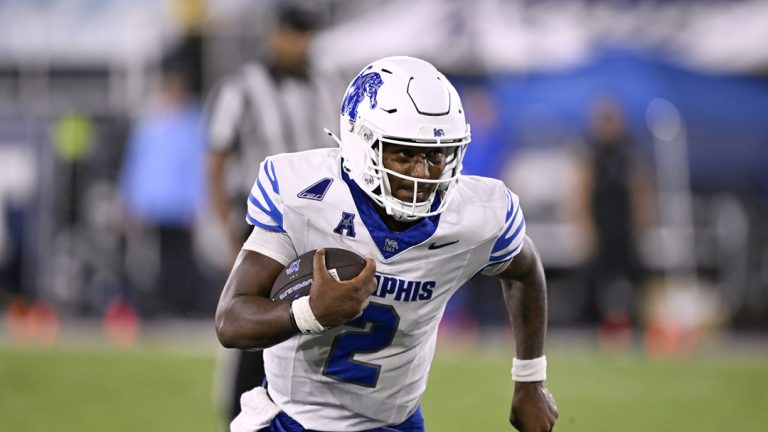 Memphis's Brendon Lewis during an NCAA football game on Saturday, Sept. 27, 2025 in Boca Raton, Fla.