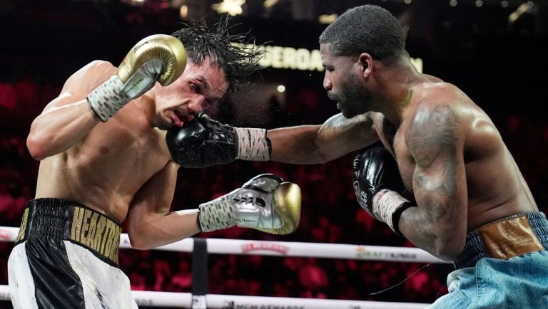 tephen Fulton Jr. lands a right to Brandon Figueroa in a featherweight title boxing match Saturday, Feb. 1, 2025, in Las Vegas.