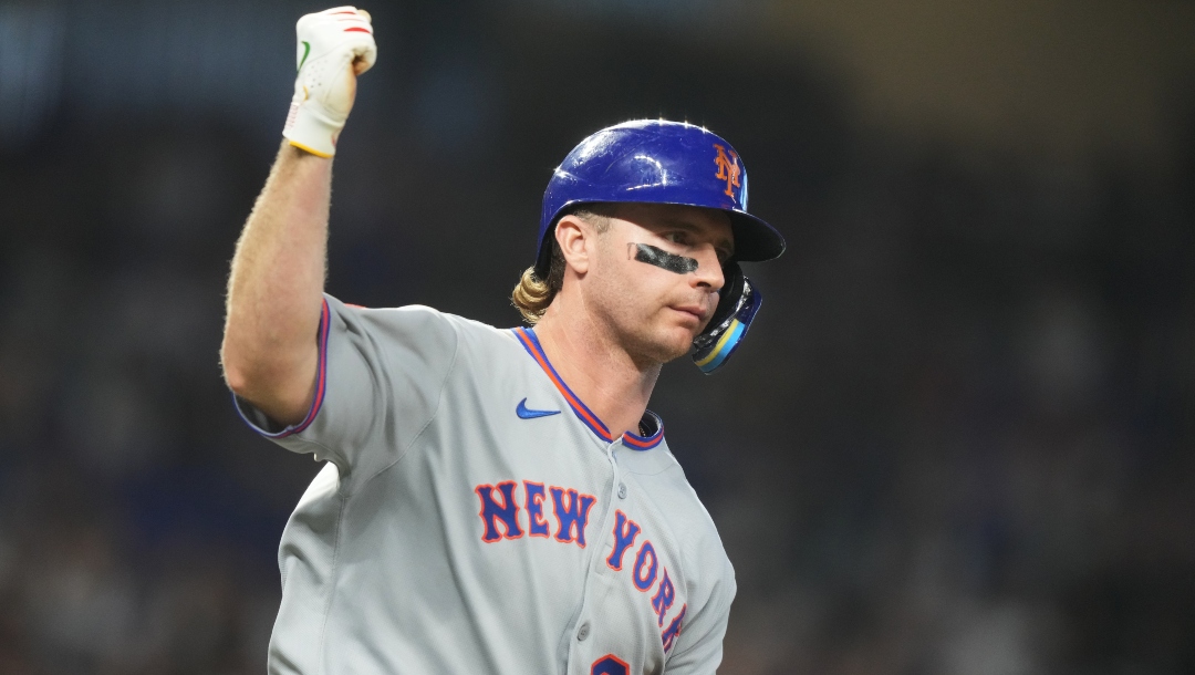 New York Mets' Pete Alonso runs the bases after hitting a solo home run during the third inning of a baseball game against the Miami Marlins, Saturday, Sept. 27, 2025, in Miami.